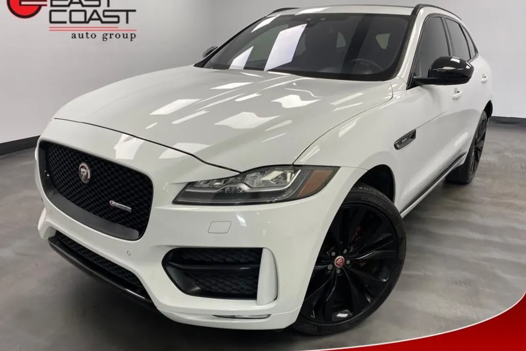 2018 Jaguar F-PACE R-Dynamic SE photo 1