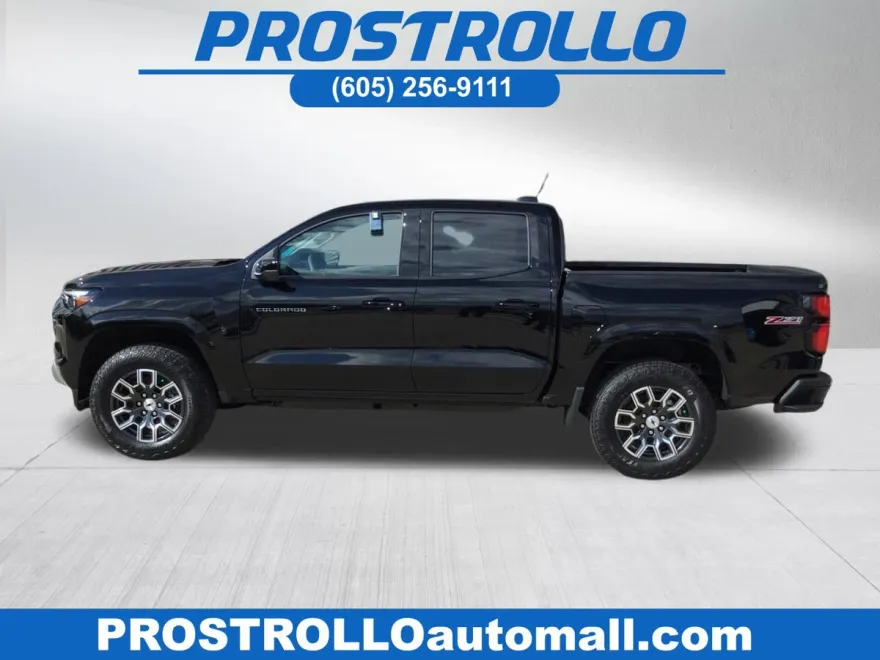 2026 Chevrolet Colorado Z71 photo 1