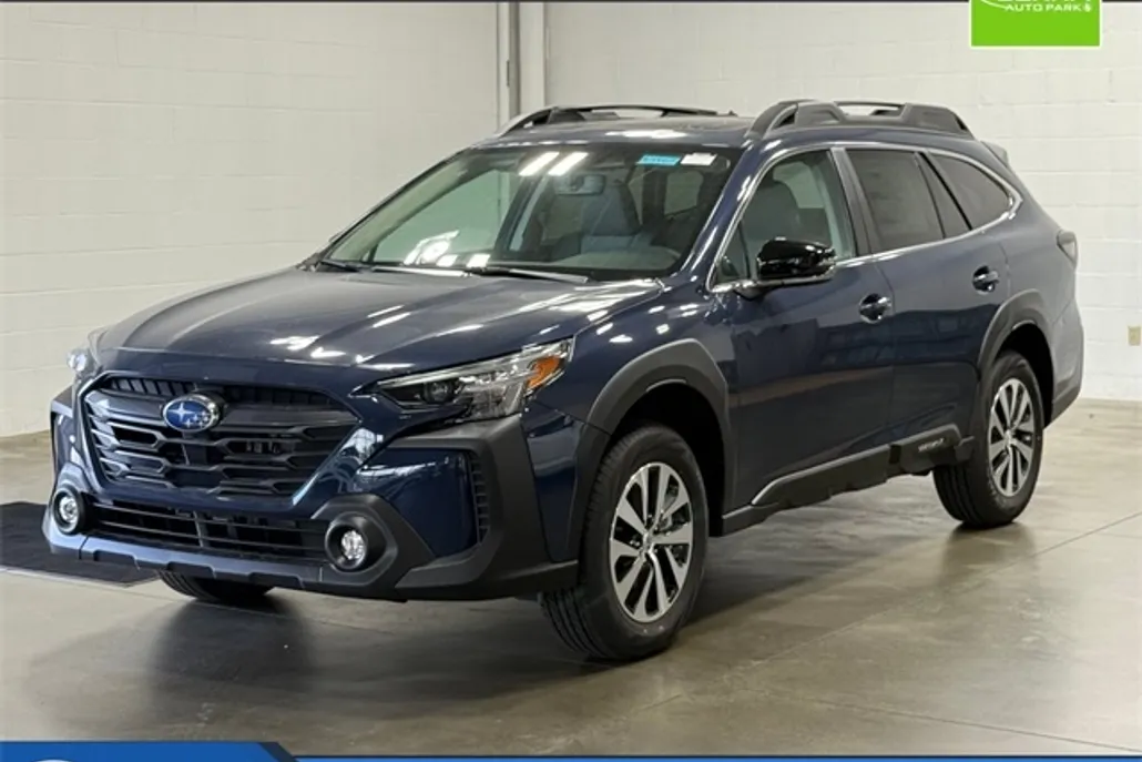 2025 Subaru Outback Premium photo 1