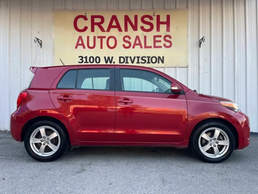 2014 Scion xD Base photo 1