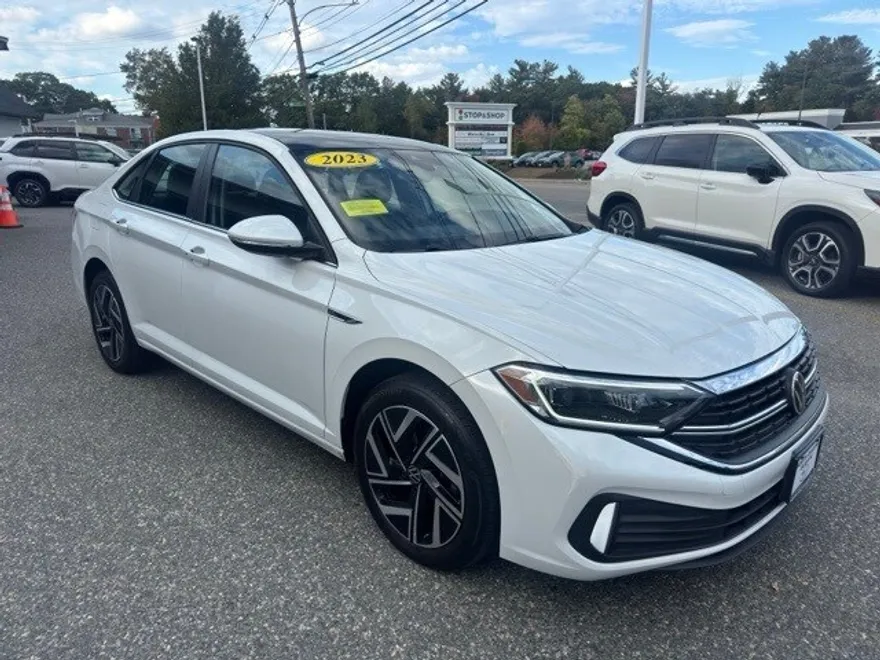 2023 Volkswagen Jetta 1.5T SEL photo 1