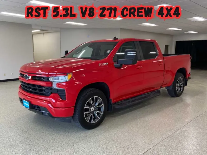 2022 Chevrolet Silverado 1500 RST photo 1