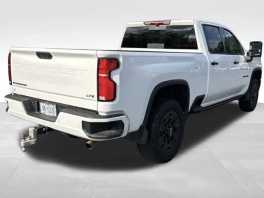 2024 Chevrolet Silverado 2500HD LTZ photo 1