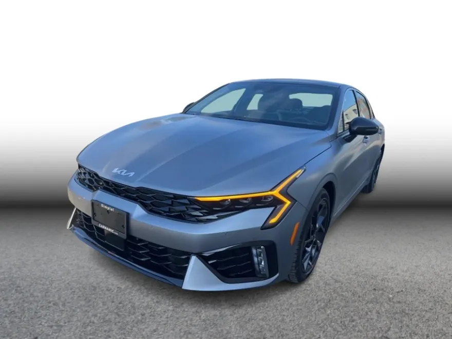 2026 Kia K5 GT-Line photo 1
