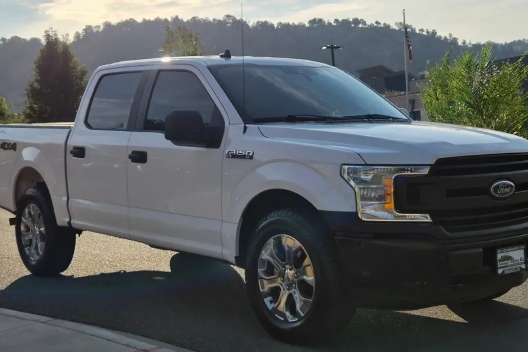 2020 Ford F-150 XL photo 1