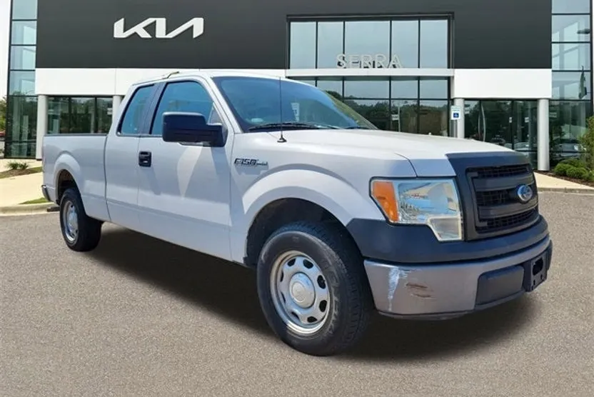2013 Ford F-150 XL photo 1