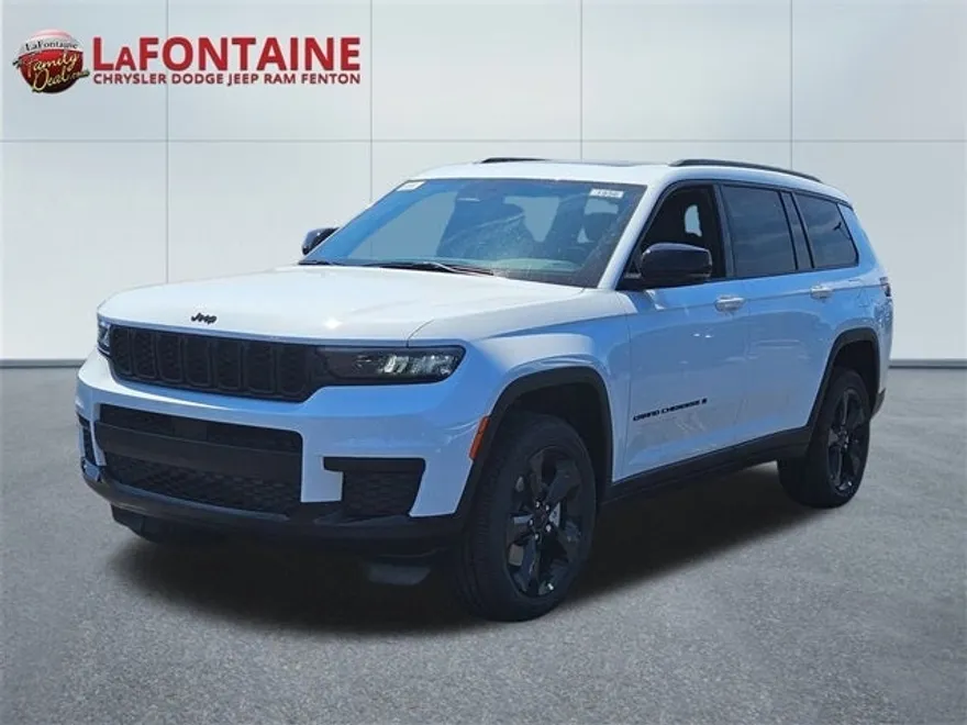 2025 Jeep Grand Cherokee Altitude X photo 1