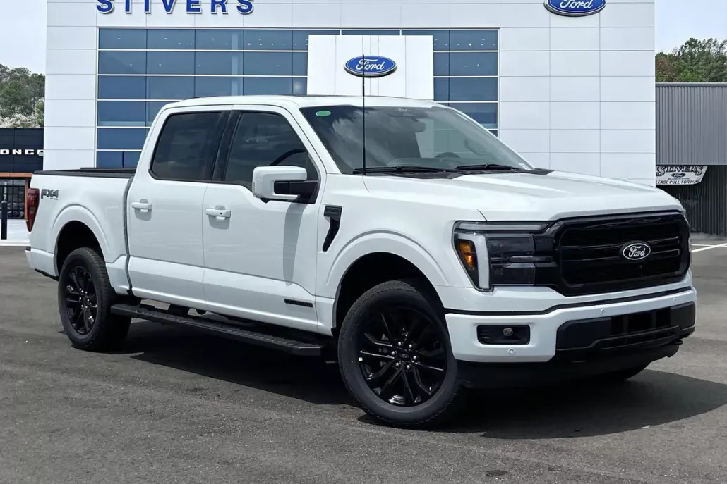 2025 Ford F-150 Lariat photo 1