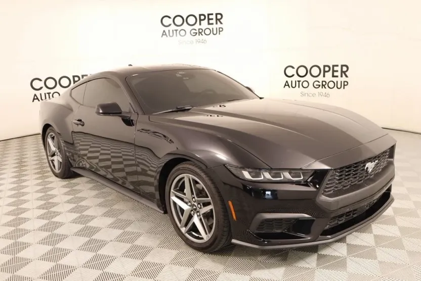 2024 Ford Mustang EcoBoost photo 1