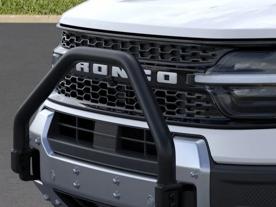 2025 Ford Bronco Sport Outer Banks photo 1