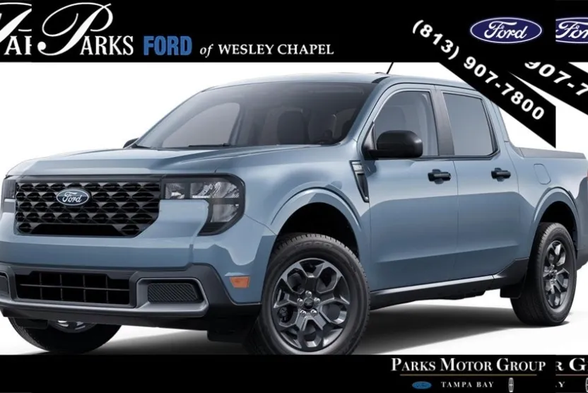 2025 Ford Maverick XLT photo 1