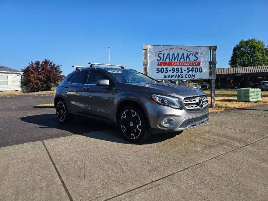 2019 Mercedes Benz GLA 250 4MATIC photo 1