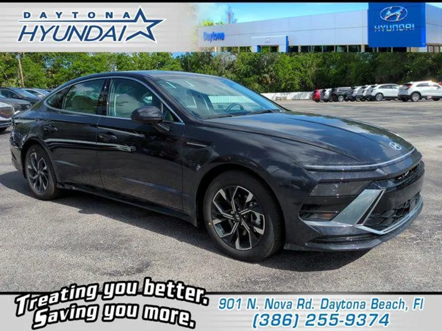 2025 Hyundai Sonata SEL photo 1