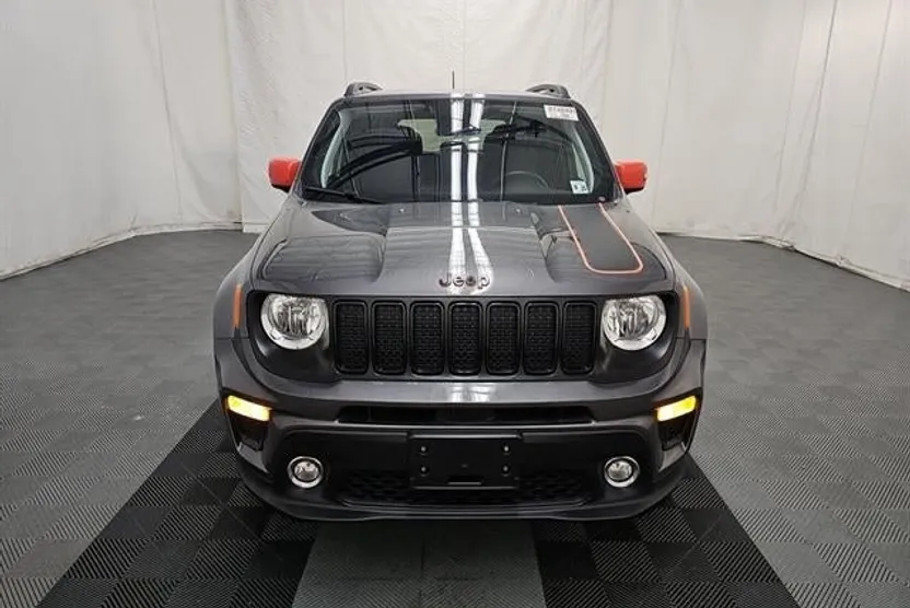 2020 Jeep Renegade Latitude photo 1