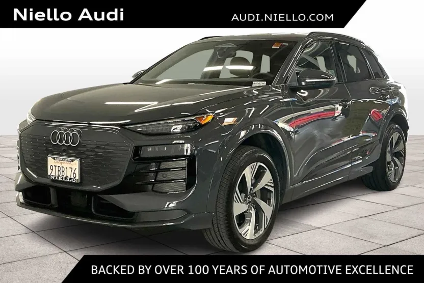 2025 Audi Q6 E-tron Premium Plus photo 1