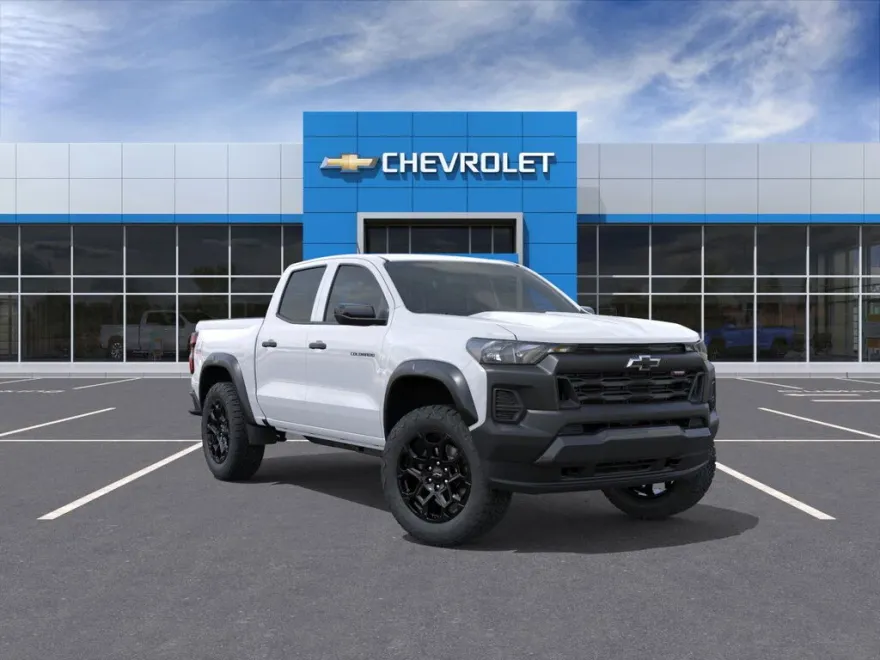 2026 Chevrolet Colorado Trail Boss photo 1