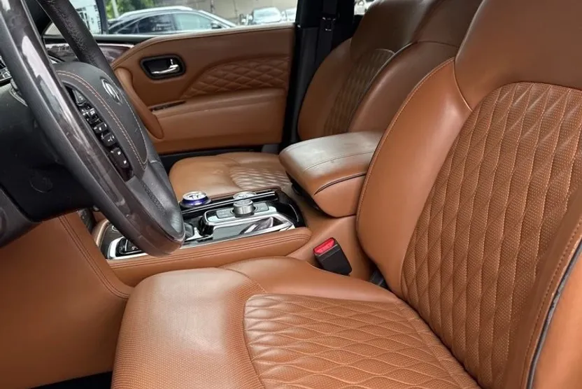 2023 Infiniti QX80 Sensory photo 1