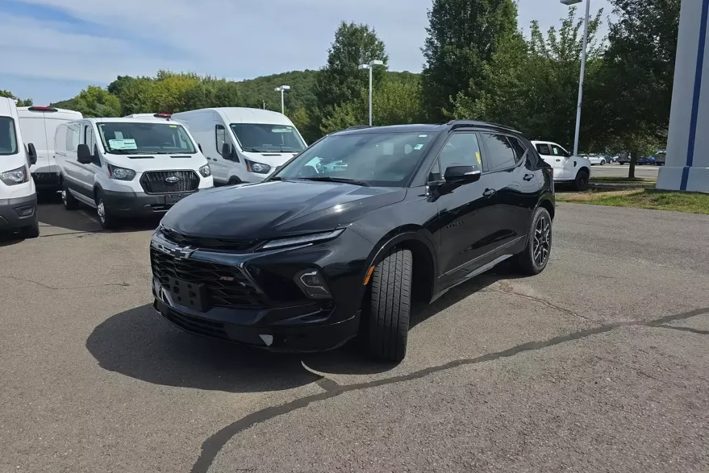 2023 Chevrolet Blazer RS photo 1