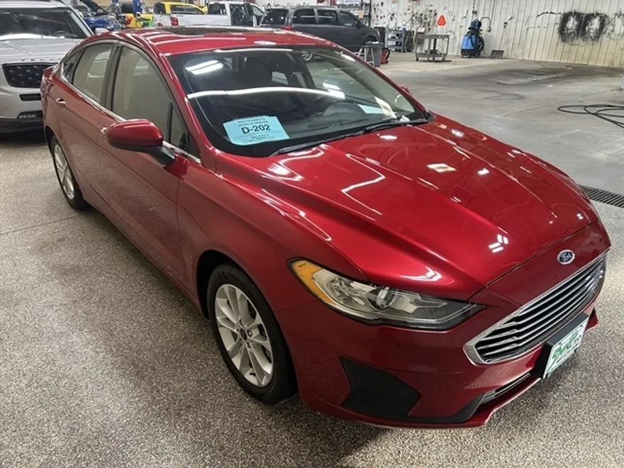2020 Ford Fusion SE Hybrid photo 1