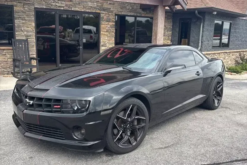 2012 Chevrolet Camaro SS photo 1