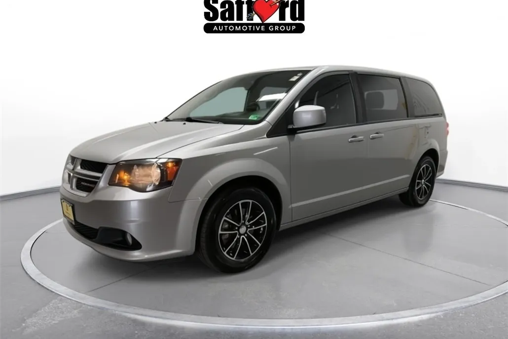2019 Dodge Grand Caravan GT photo 1