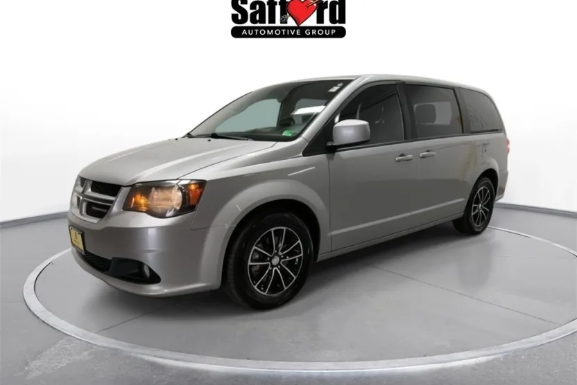 2019 Dodge Grand Caravan GT photo 1