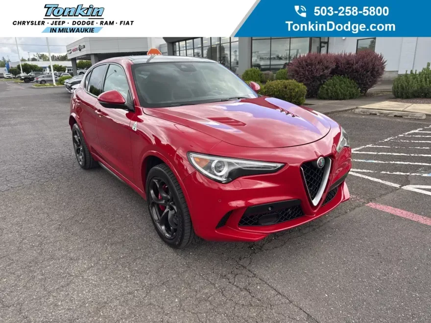 2018 Alfa Romeo Stelvio Quadrifoglio photo 1
