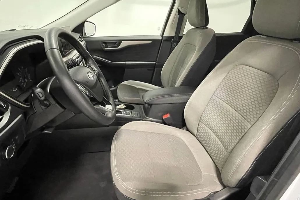 2022 Ford Escape SE photo 1