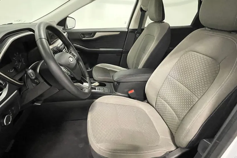 2022 Ford Escape SE photo 1