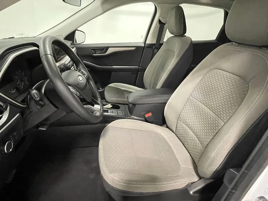 2022 Ford Escape SE photo 1
