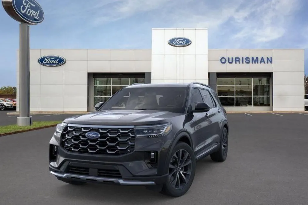 2025 Ford Explorer Platinum photo 1