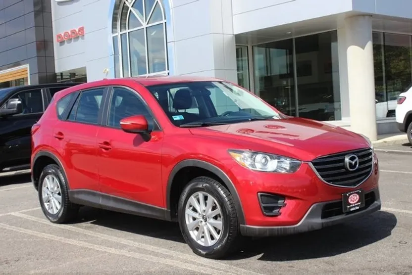 2016 Mazda CX-5 Sport photo 1