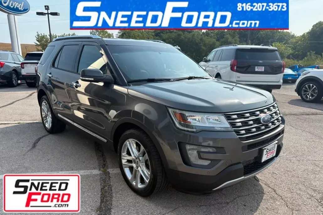 2017 Ford Explorer Limited photo 1