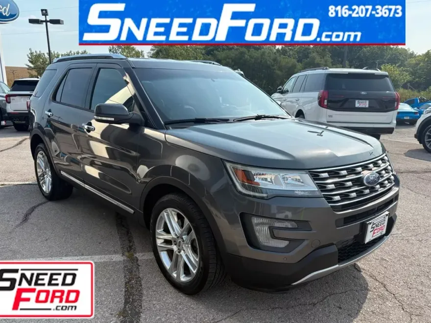 2017 Ford Explorer Limited photo 1