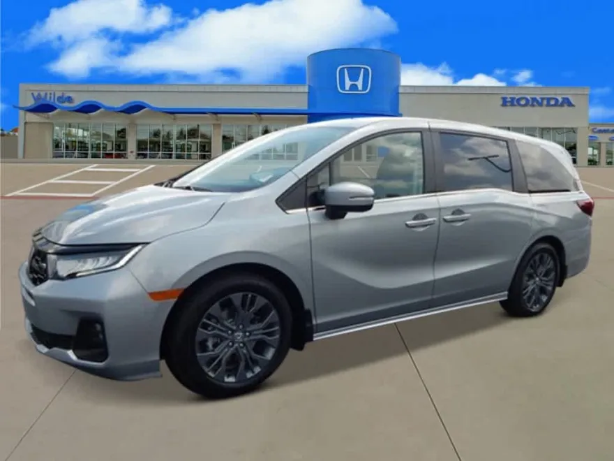 2026 Honda Odyssey Touring photo 1
