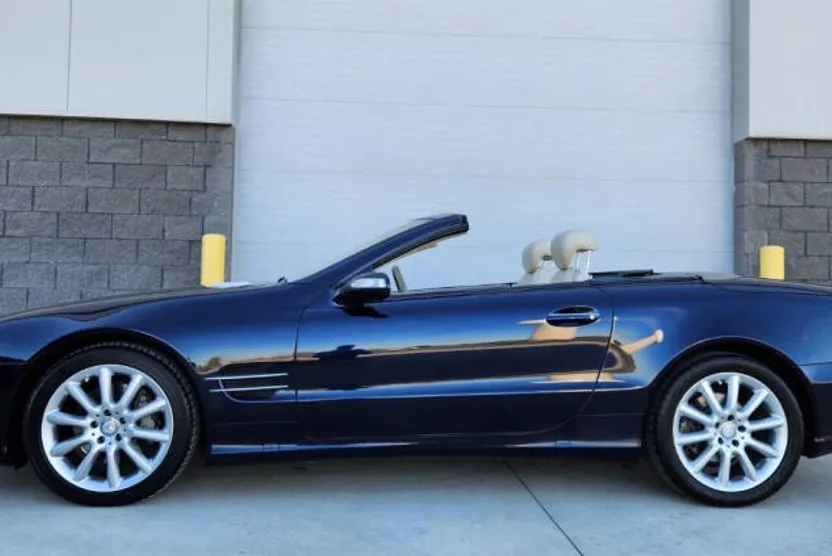 2008 Mercedes Benz SL 550 photo 1