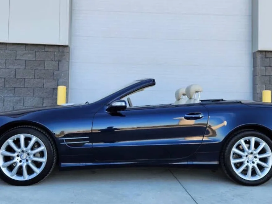2008 Mercedes Benz SL 550 photo 1