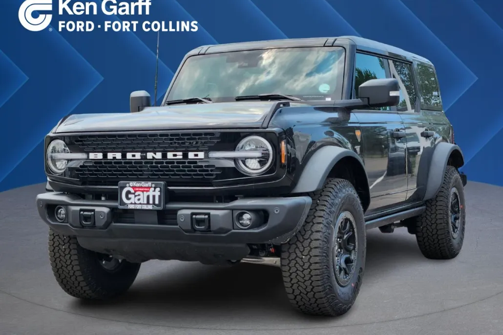 2025 Ford Bronco Badlands photo 1