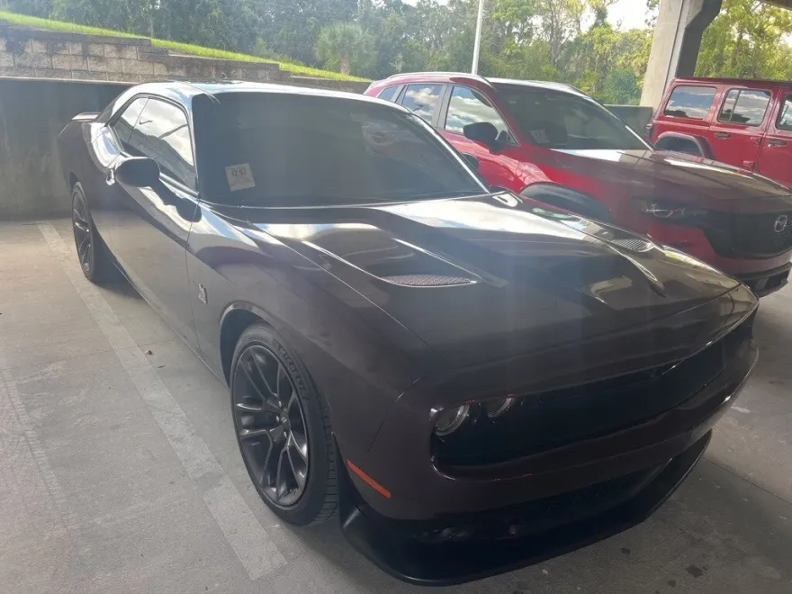 2022 Dodge Challenger R/T Scat Pack photo 1