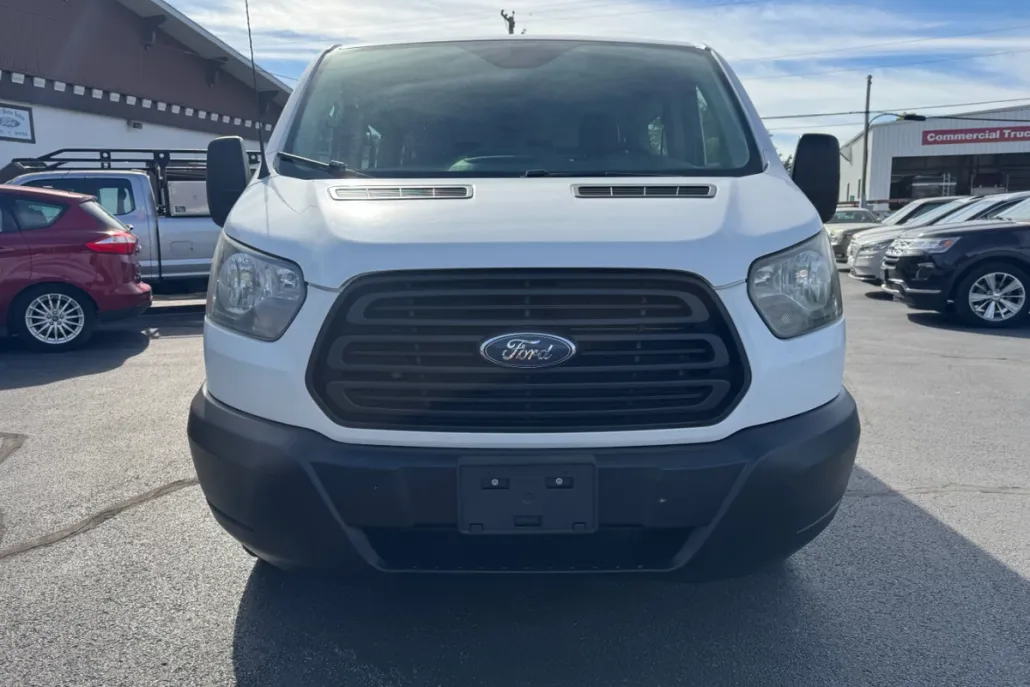 2017 Ford Transit XL photo 1