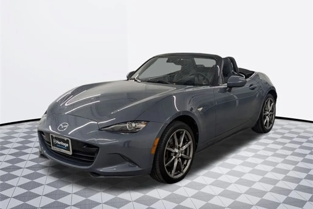2022 Mazda MX-5 Miata Miata Grand Touring photo 1