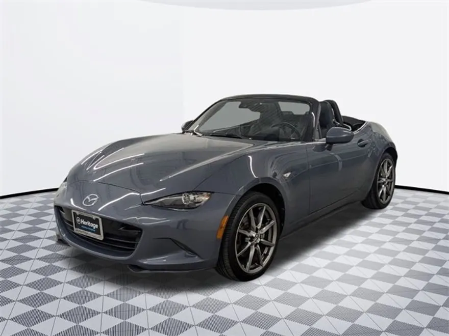 2022 Mazda MX-5 Miata Miata Grand Touring photo 1