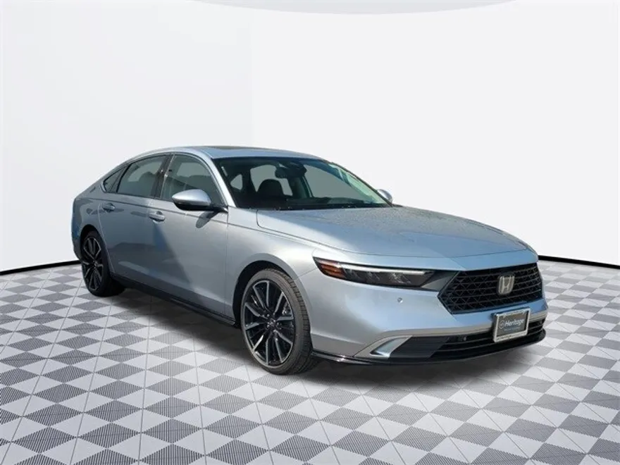 2025 Honda Accord Hybrid Touring photo 1