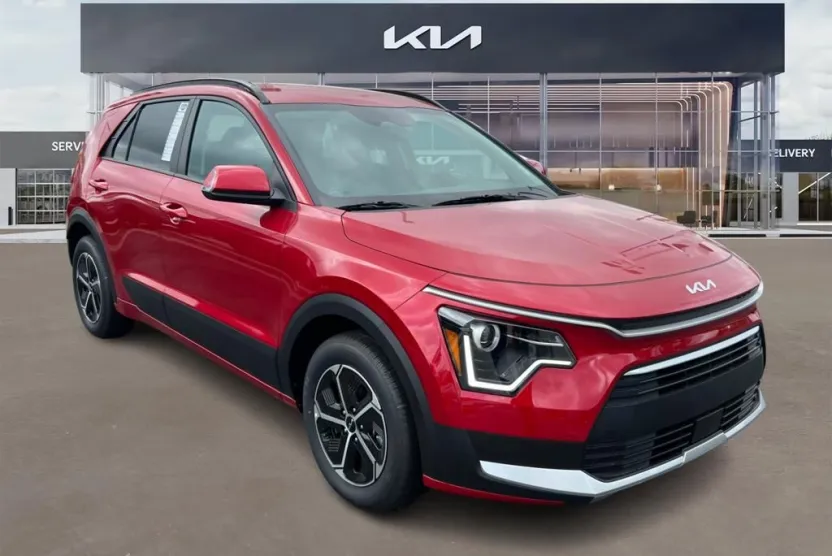 2025 Kia Niro EX photo 1