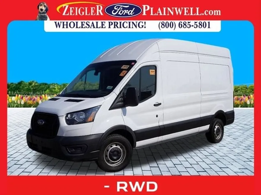 2023 Ford Transit photo 1