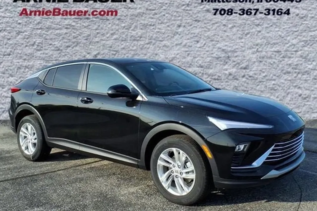 2026 Buick Envista Preferred photo 1