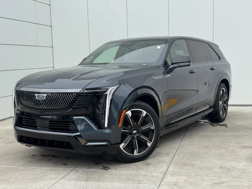 2025 Cadillac Escalade IQ Sport photo 1