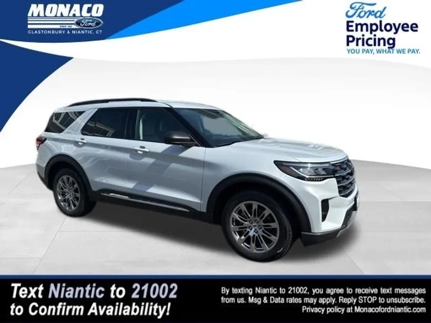 2025 Ford Explorer photo 1
