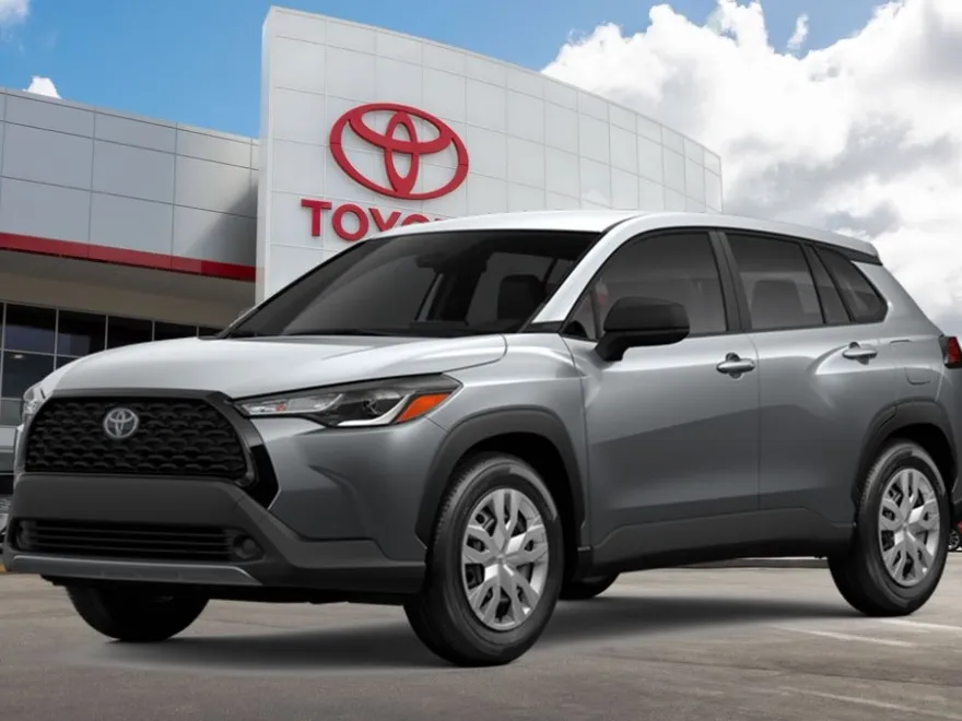 2025 Toyota Corolla Cross L photo 1