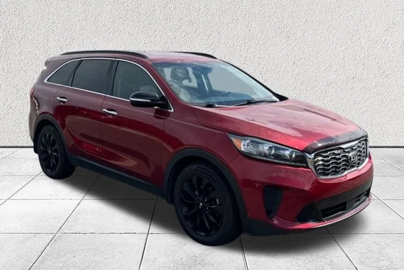 2020 Kia Sorento S photo 1